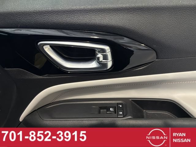 Used 2024 Jeep Compass Limited AWD/4WD image 37