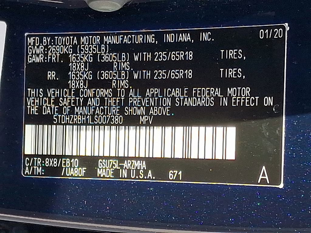 Used 2020 Toyota Highlander XLE AWD/4WD image 29