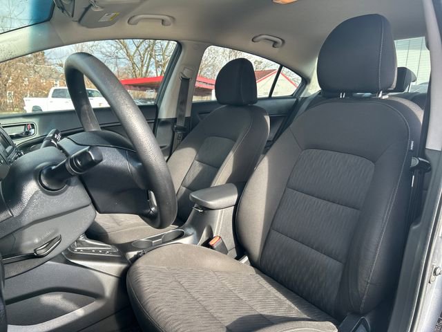 Used 2016 Kia Forte LX image 10