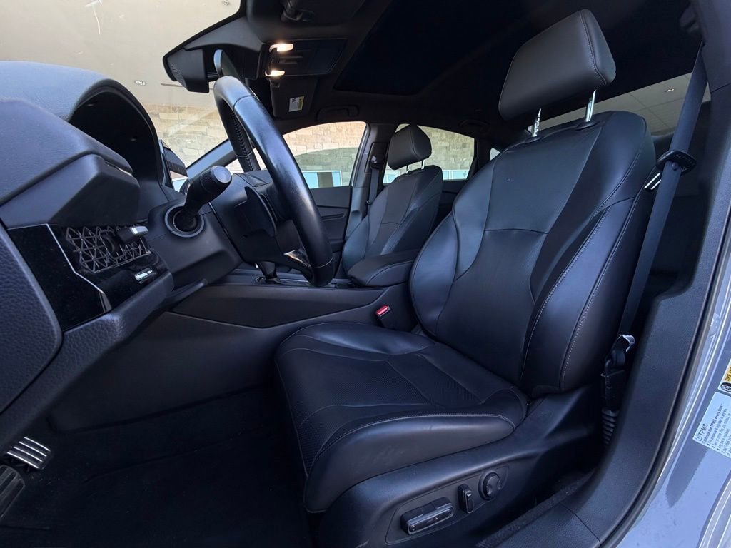 Used 2023 Honda Accord Sport image 4