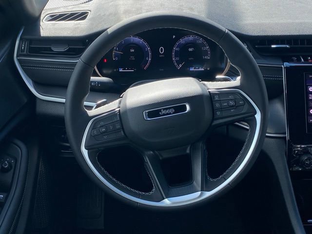 New 2025 Jeep Grand Cherokee Laredo X image 37