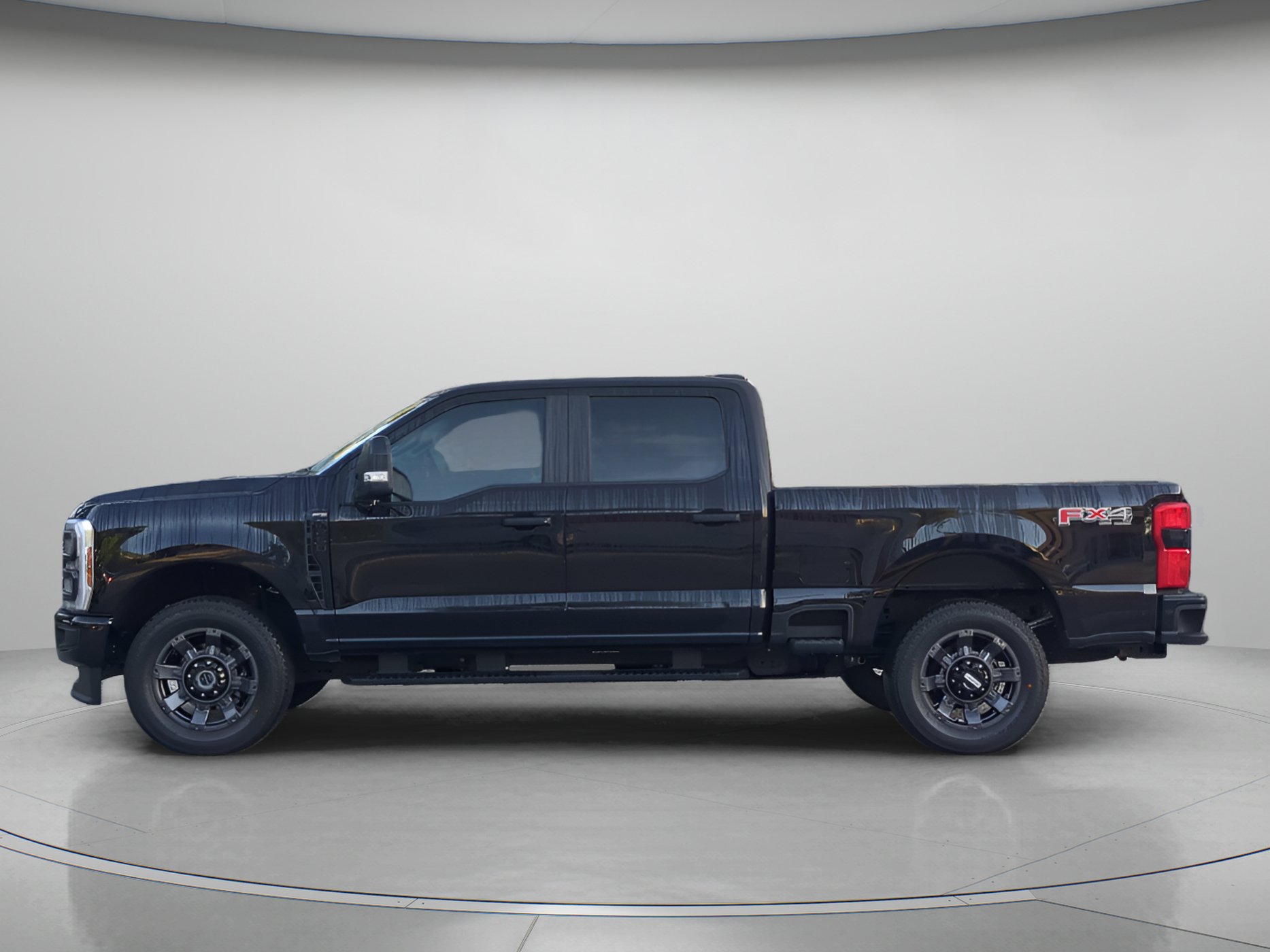 Certified 2024 Ford F250 XL w/ STX Appearance Package AWD/4WD image 43