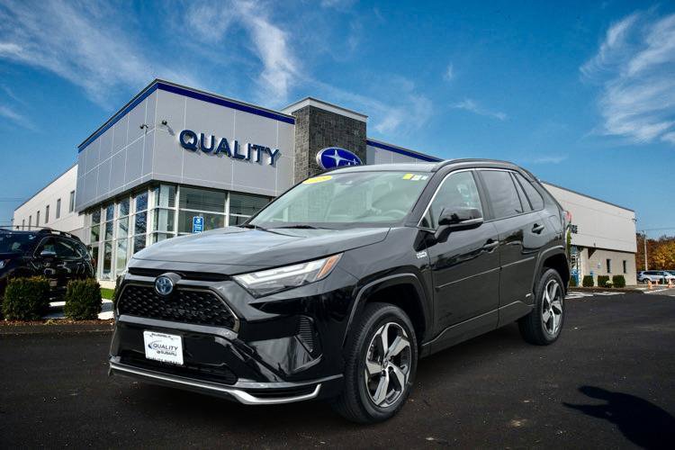 Used 2023 Toyota RAV4 SE