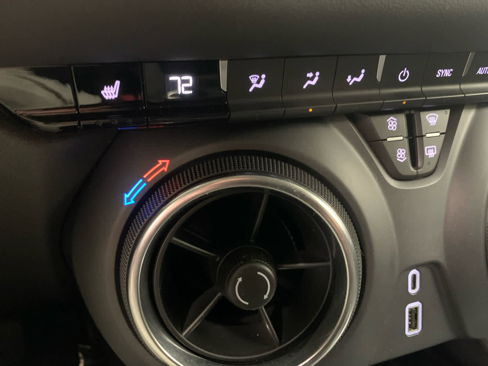 Used 2024 Chevrolet Blazer LT w/ Convenience Package image 31