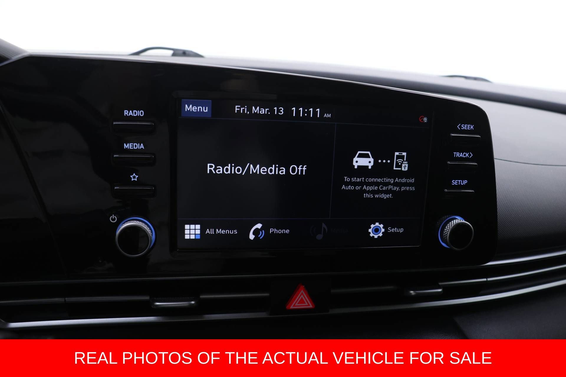 Used 2021 Hyundai Elantra SEL w/ Convenience + Premium Package image 8