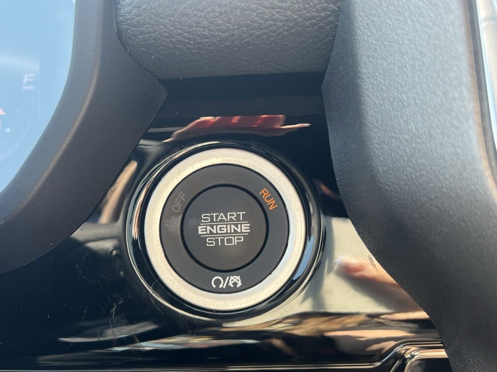 New 2025 RAM 1500 Laramie w/ Night Edition image 17