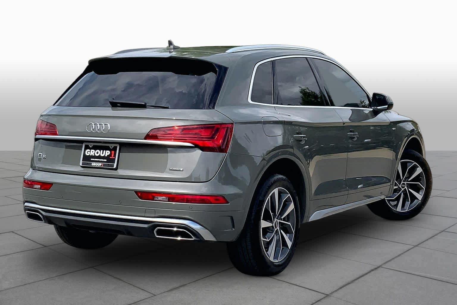 Used 2023 Audi Q5 2.0T Premium Plus w/ Premium Plus Package AWD/4WD image 13