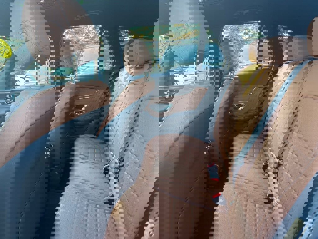 Used 2022 Mercedes-Benz GLC 300 4MATIC image 29