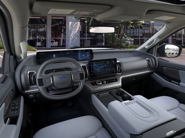 New 2026 Ford Expedition Max Platinum w/ Platinum Ultimate Package AWD/4WD image 9