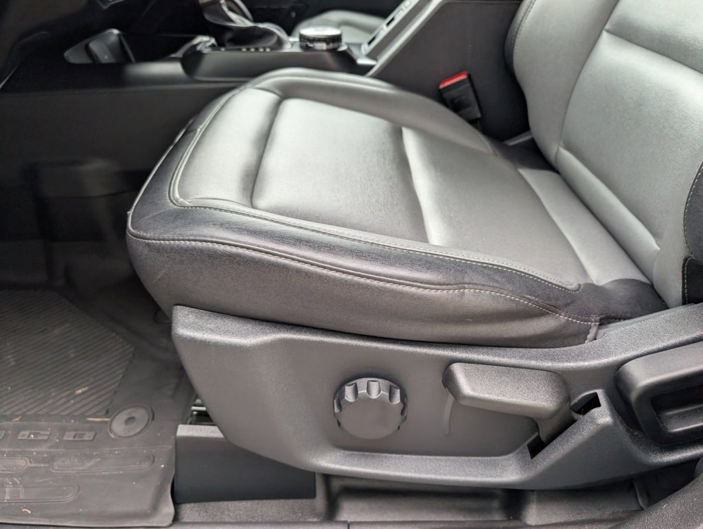 Used 2024 Ford Bronco Everglades image 26