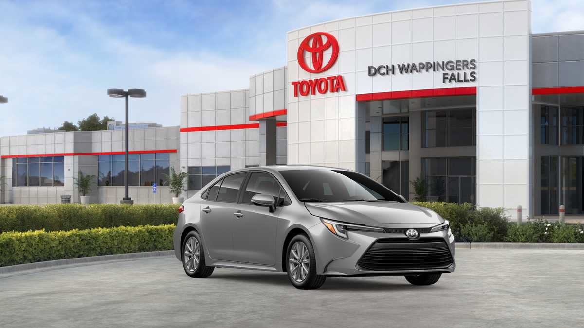 New 2026 Toyota Corolla XLE FWD image 33