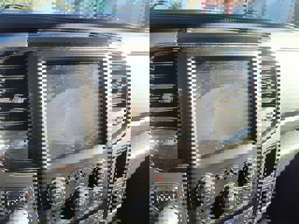 Used 2014 RAM 1500 Sport w/ Sport Premium Group image 17