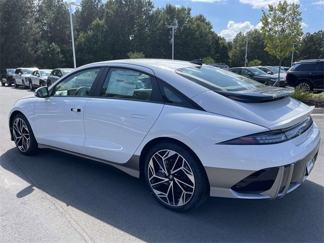 New 2025 Hyundai Ioniq 6 SEL image 4