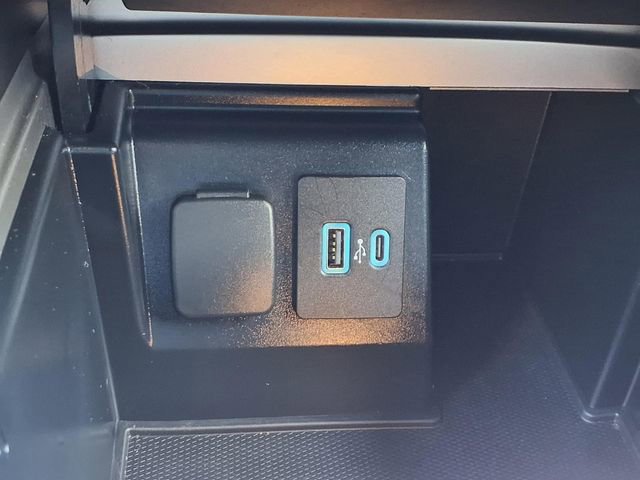 Certified 2020 Ford Explorer Limited RWD image 9
