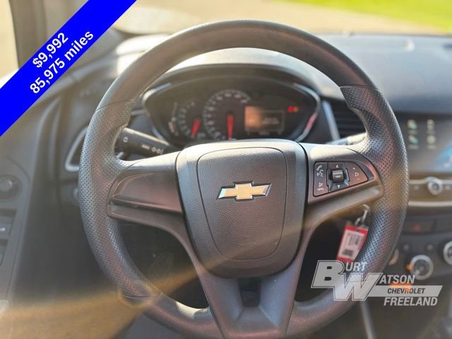 Used 2017 Chevrolet Trax LS FWD image 11