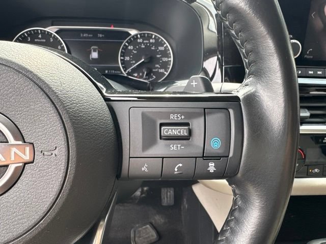 Used 2023 Nissan Pathfinder SV w/ SV Premium Package AWD/4WD image 13