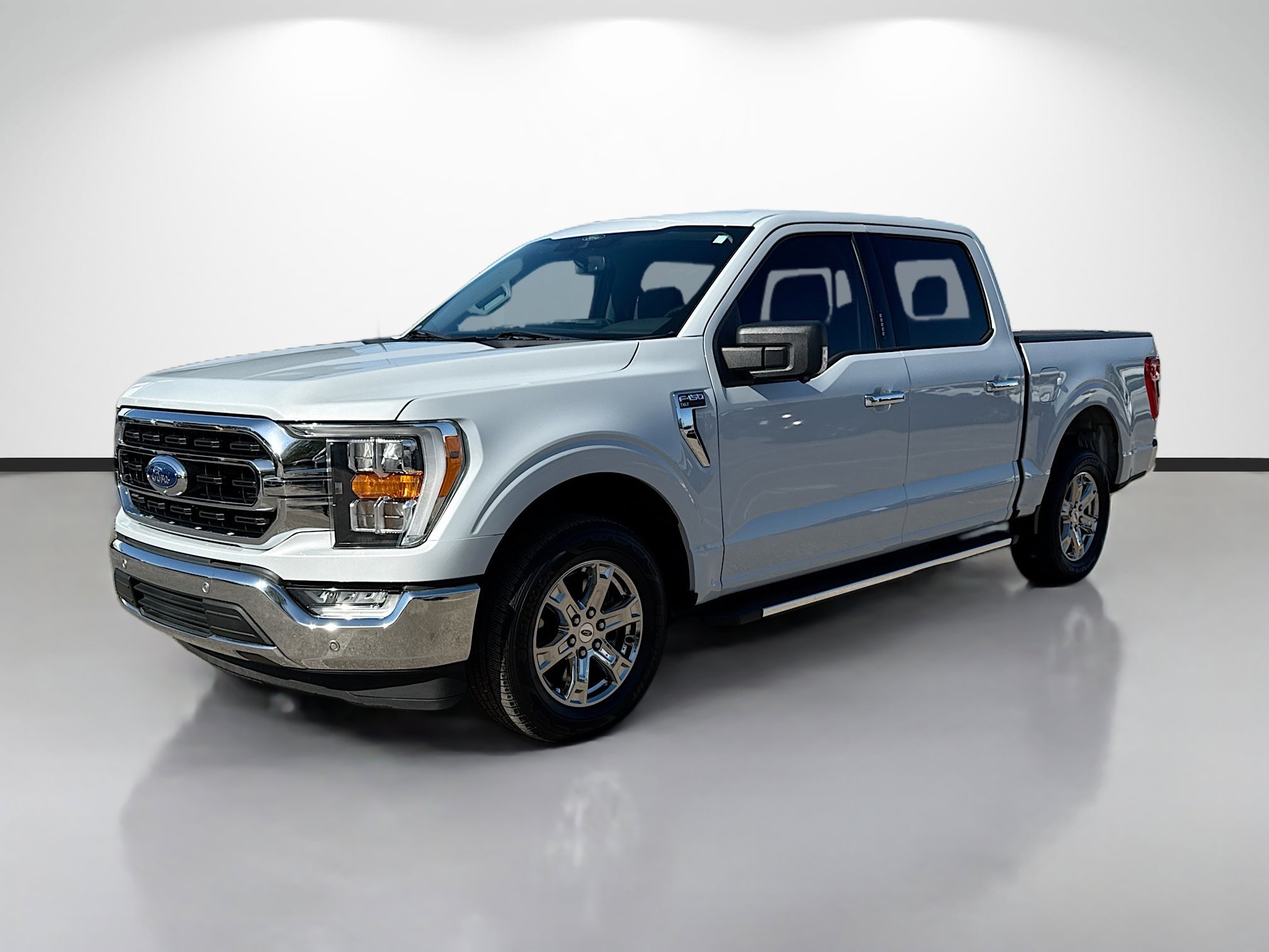 Used 2022 Ford F150 XLT w/ Equipment Group 302A High RWD image 7