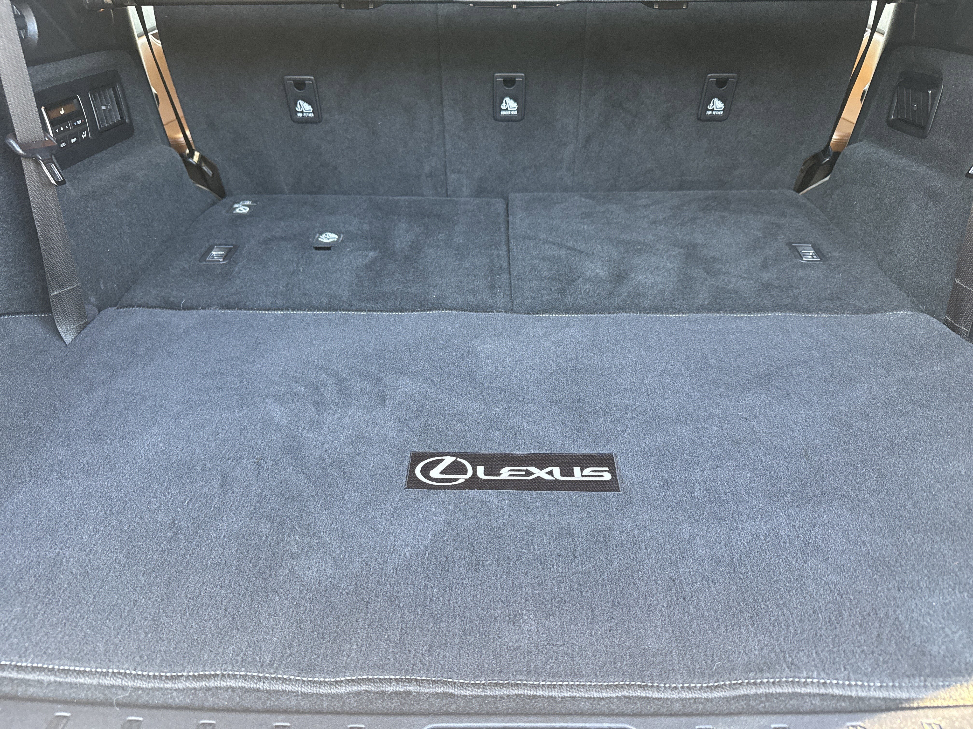 Used 2021 Lexus RX 350L FWD w/ Premium Package image 32