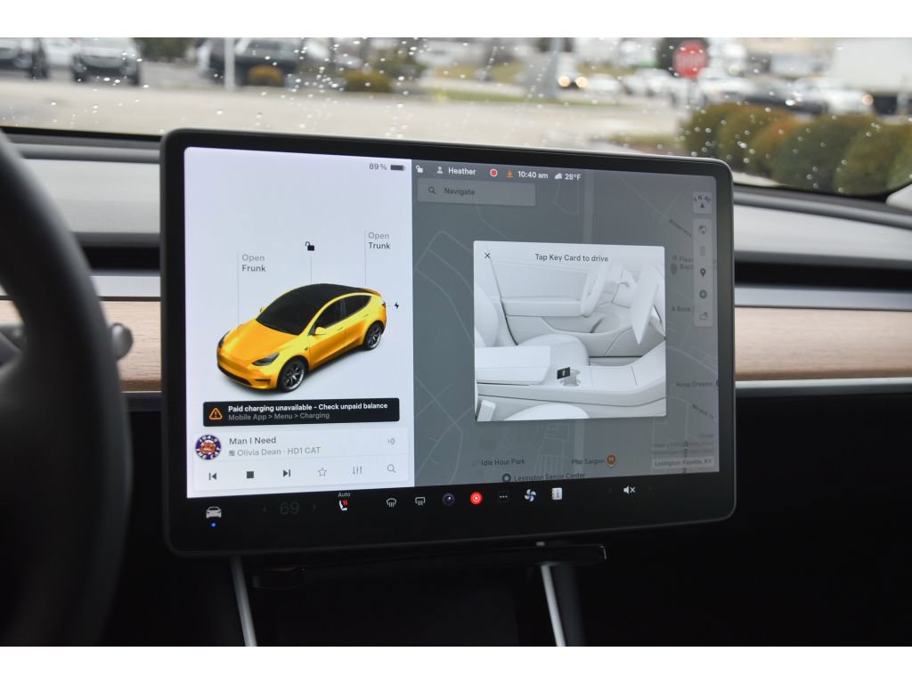 Used 2020 Tesla Model Y Performance image 17