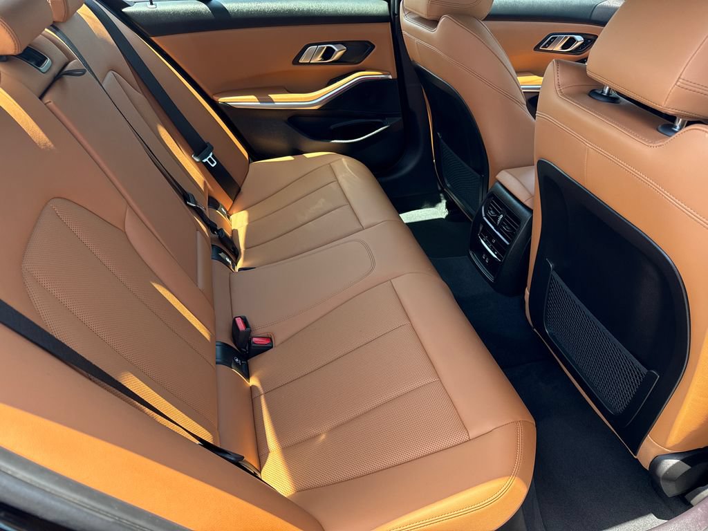 Certified 2023 BMW 330i Sedan w/ Premium Package RWD image 15
