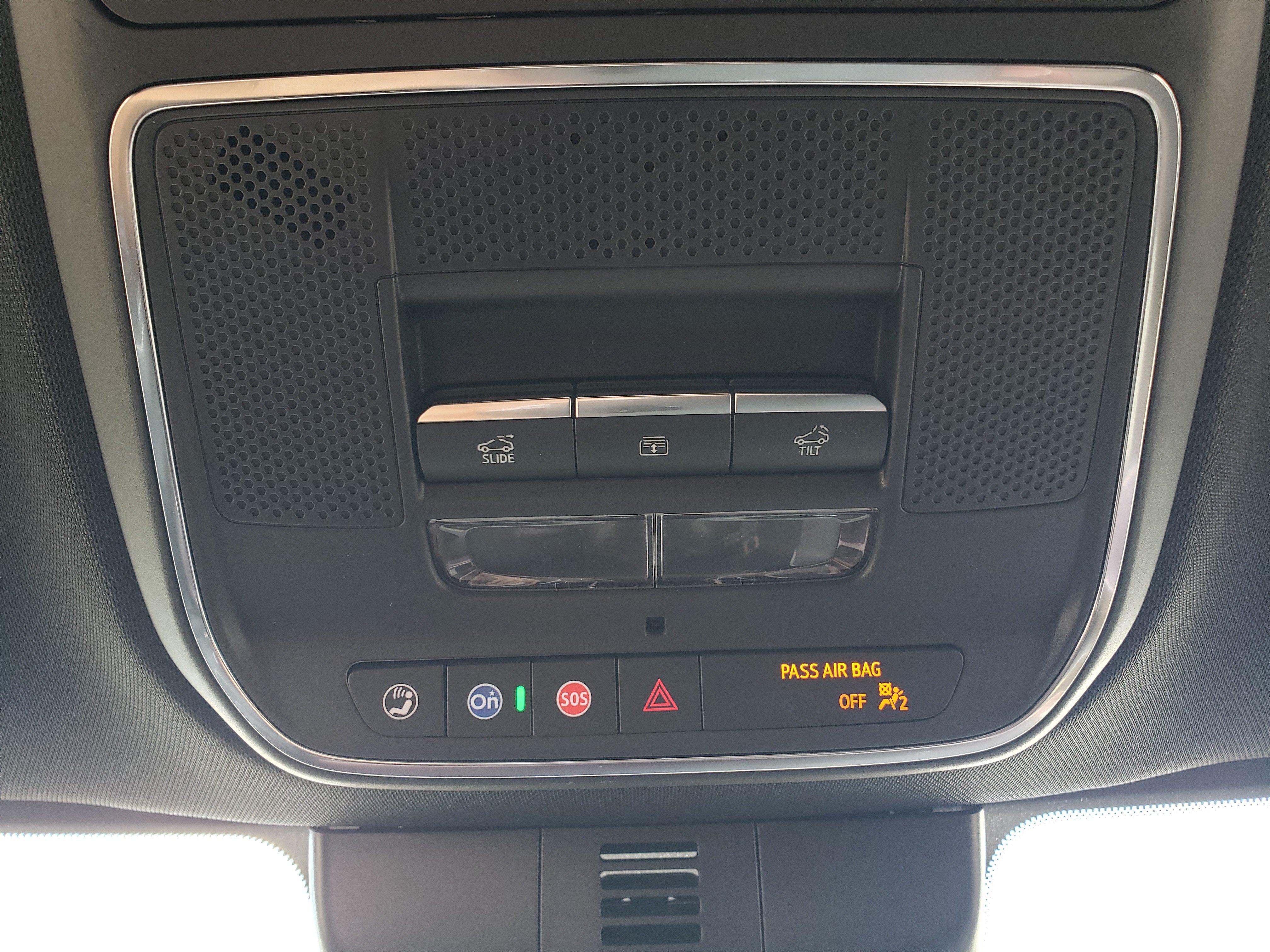 New 2026 Chevrolet Traverse RS w/ LPO, Floor Liner Package FWD image 28