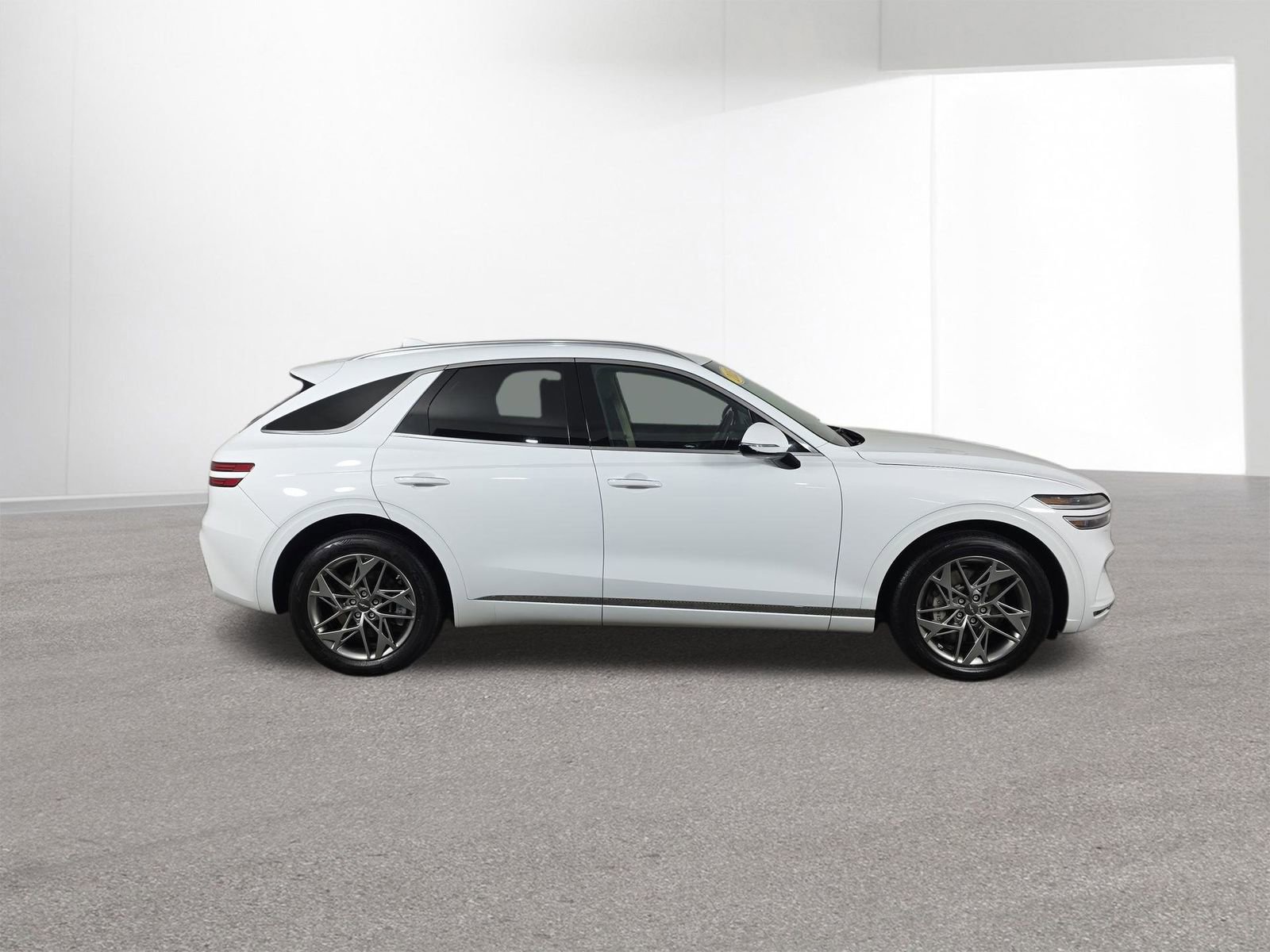 Used 2025 Genesis GV70 2.5T image 42