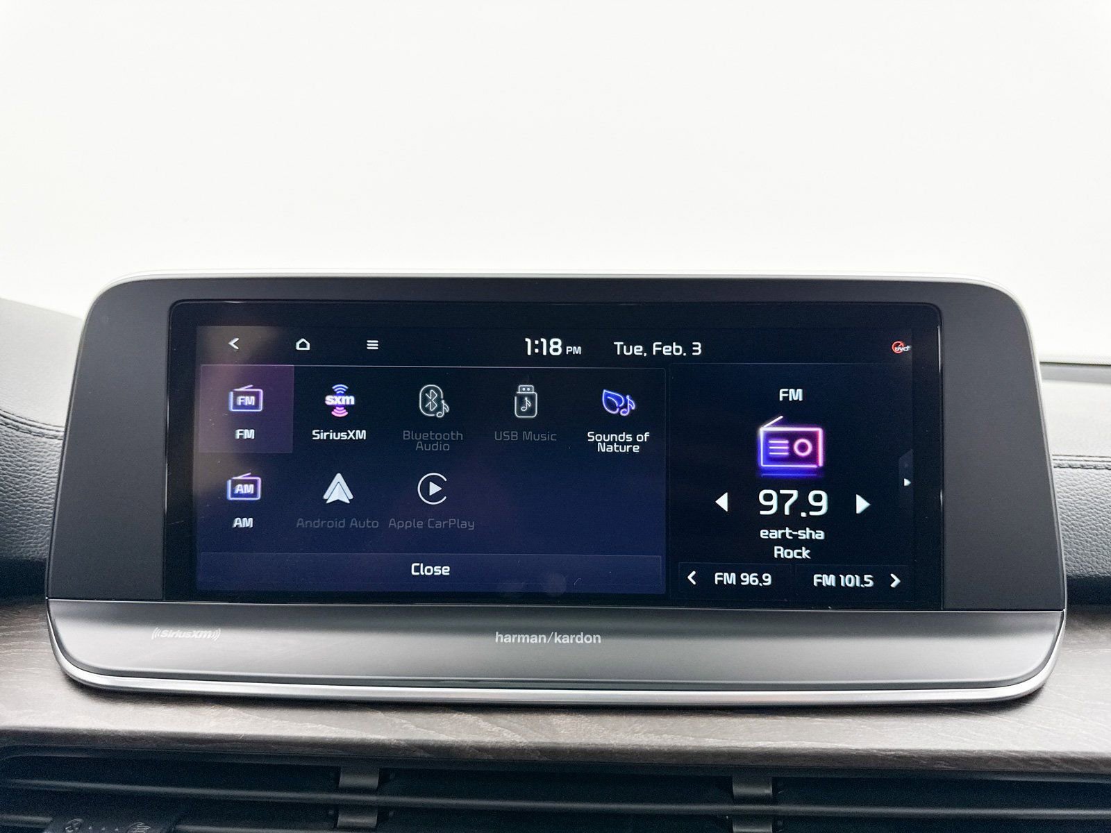 Used 2022 Kia Telluride SX w/ SX Prestige Package image 26