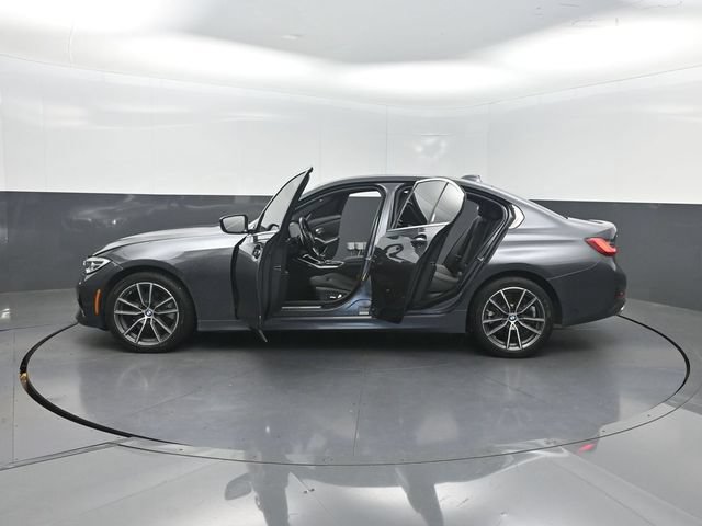 Used 2021 BMW 330i xDrive Sedan w/ Premium Package AWD/4WD image 33