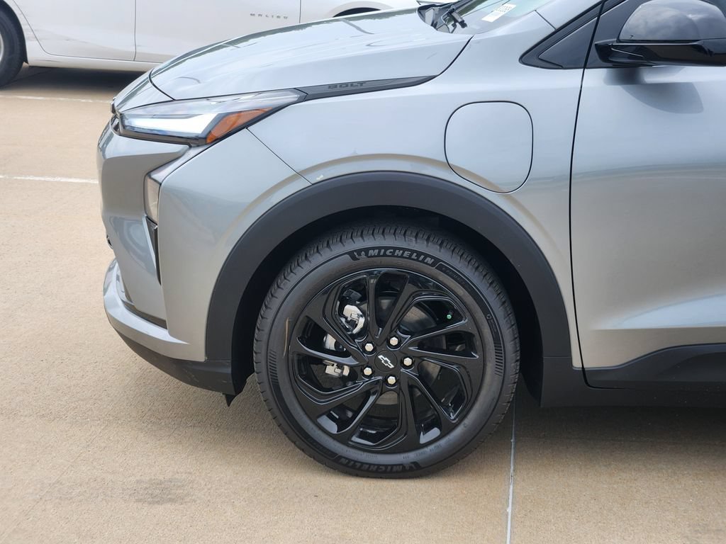 New 2027 Chevrolet Bolt RS FWD image 5