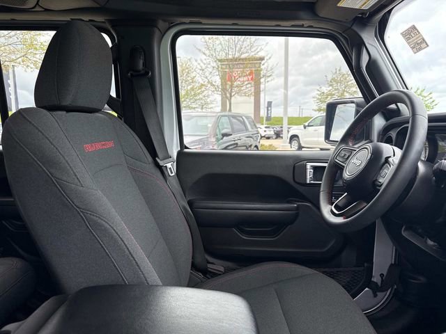 Used 2024 Jeep Wrangler Unlimited Rubicon image 15