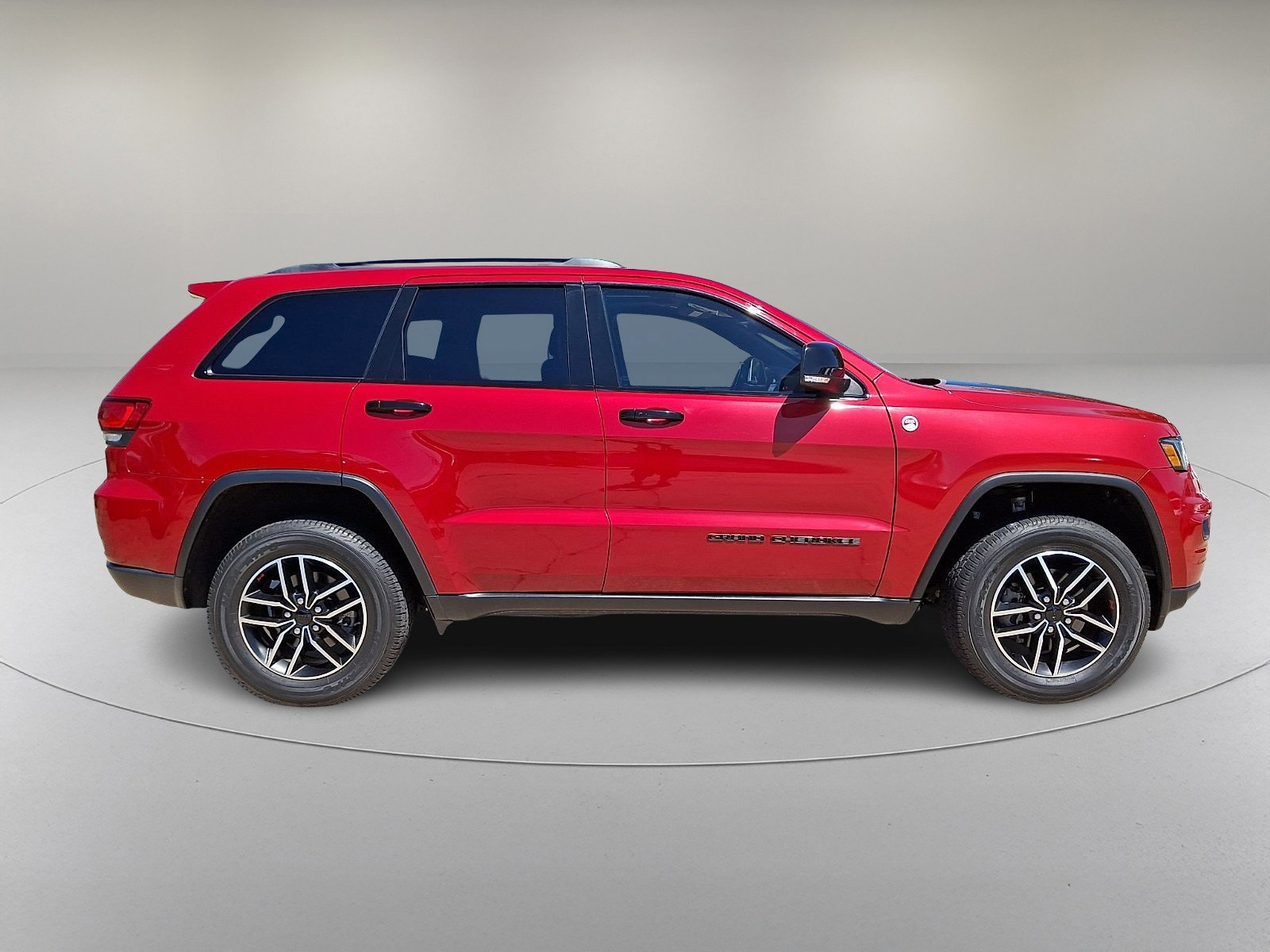 Used 2020 Jeep Grand Cherokee Trailhawk AWD/4WD image 12