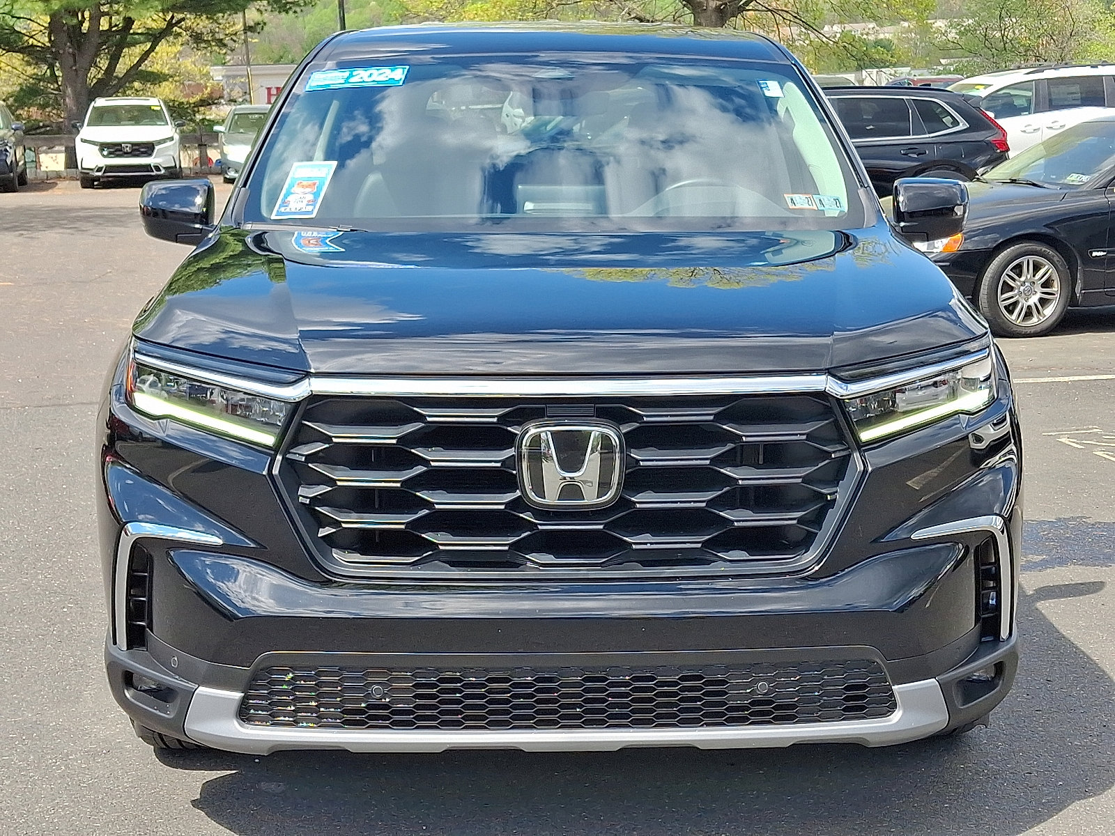 Used 2024 Honda Pilot EX-L image 2