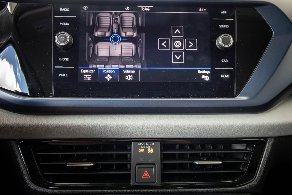 Certified 2023 Volkswagen Taos SE w/ Panoramic Sunroof Package FWD image 44