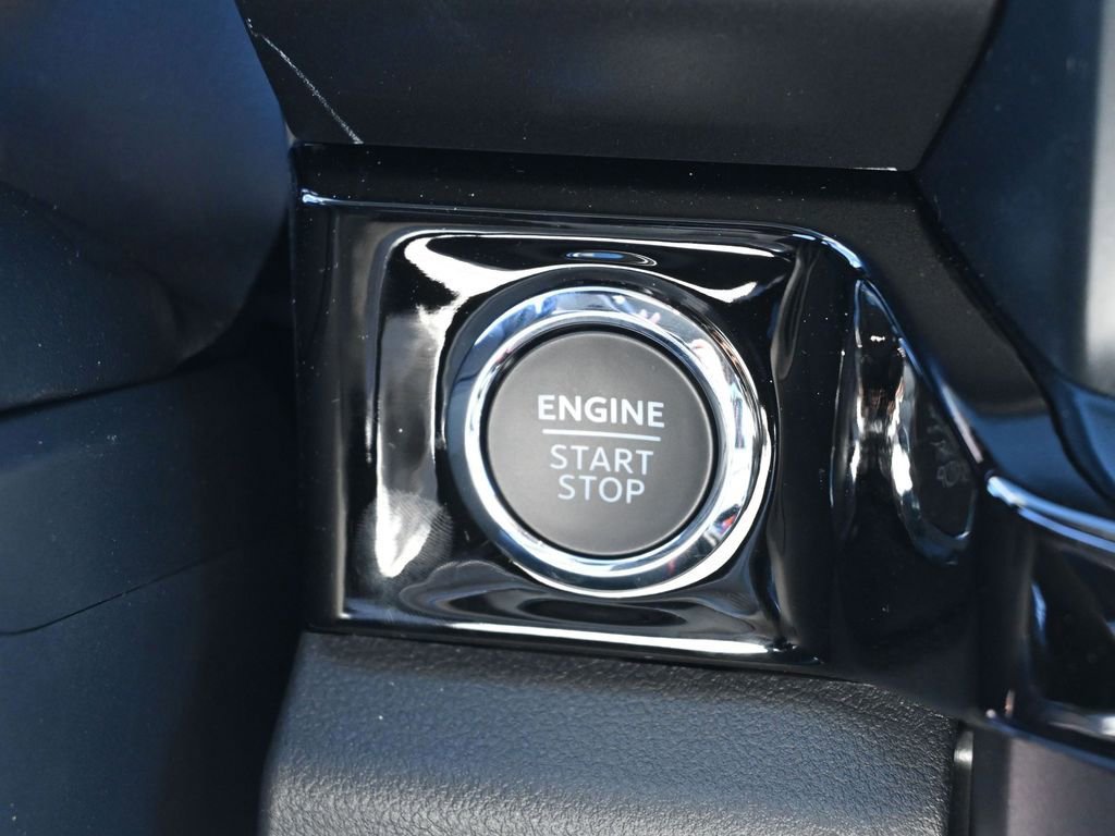 New 2026 Ford F250 Lariat w/ Black Appearance Package image 23