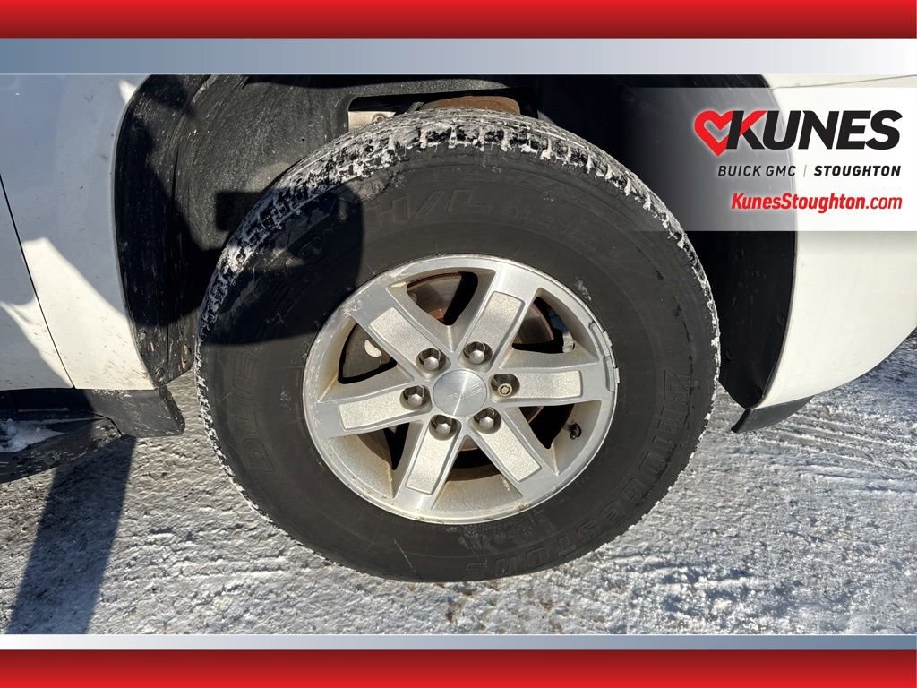 Used 2014 GMC Yukon XL SLT w/ SLT-2 Equipment Package image 14