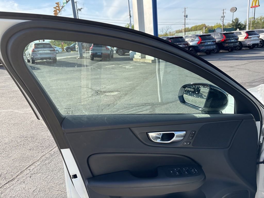 Certified 2023 Volvo S60 B5 Plus w/ Climate Package FWD image 15
