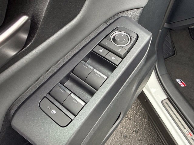 Used 2026 Toyota RAV4 AWD Plug-in Hybrid image 23