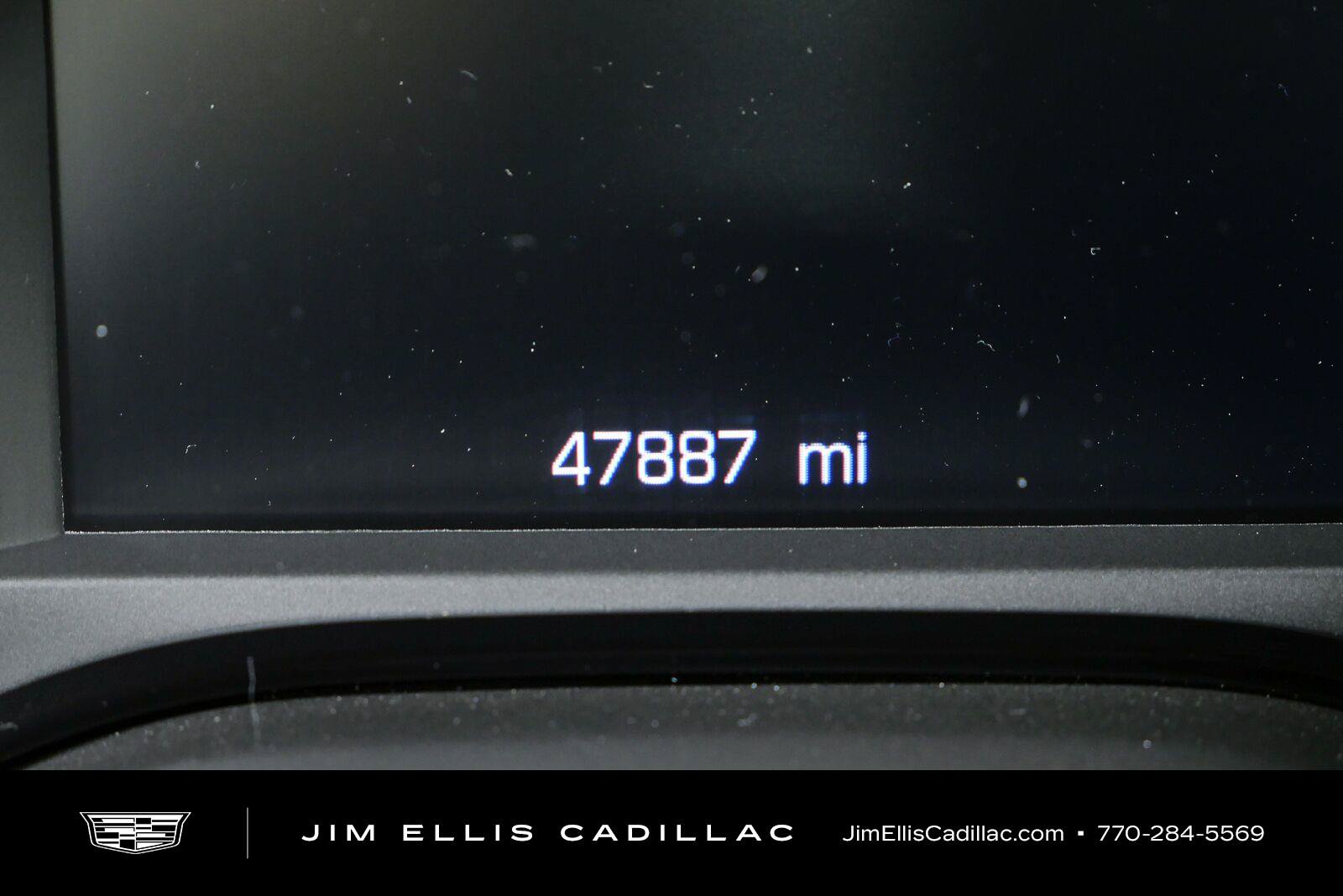 Used 2021 Chevrolet Camaro LT RWD image 8