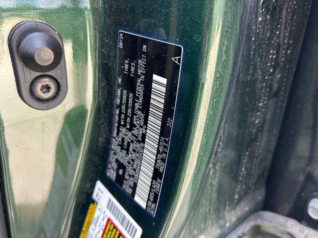 Certified 2024 Toyota Highlander Platinum FWD image 10