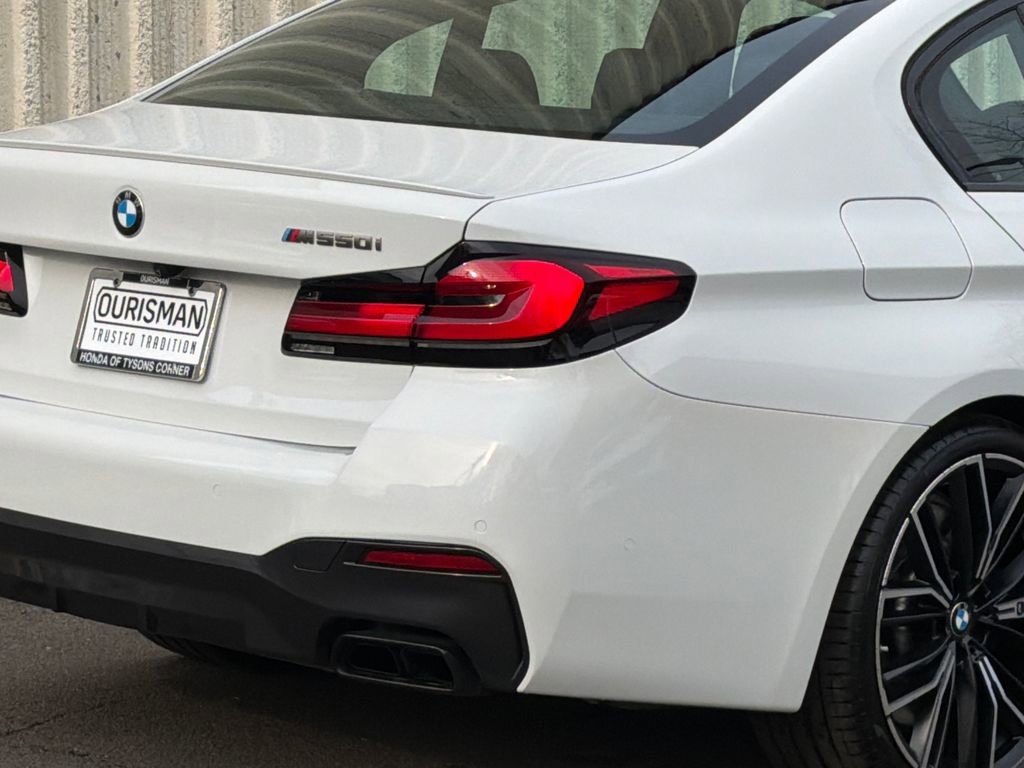 Used 2023 BMW M550i xDrive w/ Executive Package image 7