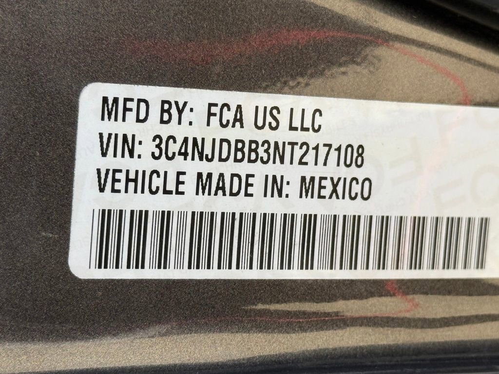 Used 2022 Jeep Compass Latitude image 10