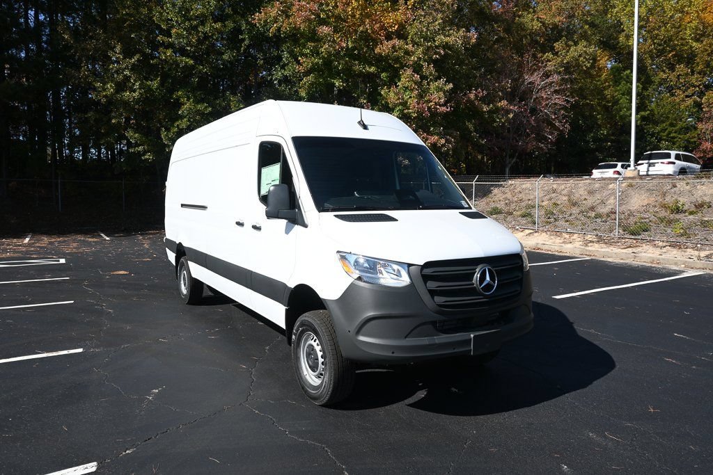 Used 2026 Mercedes-Benz Sprinter 2500 image 22