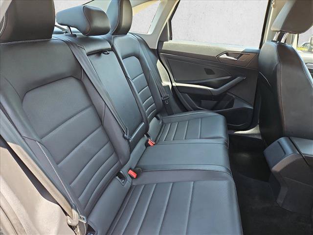 Used 2024 Volkswagen Jetta SE FWD image 18
