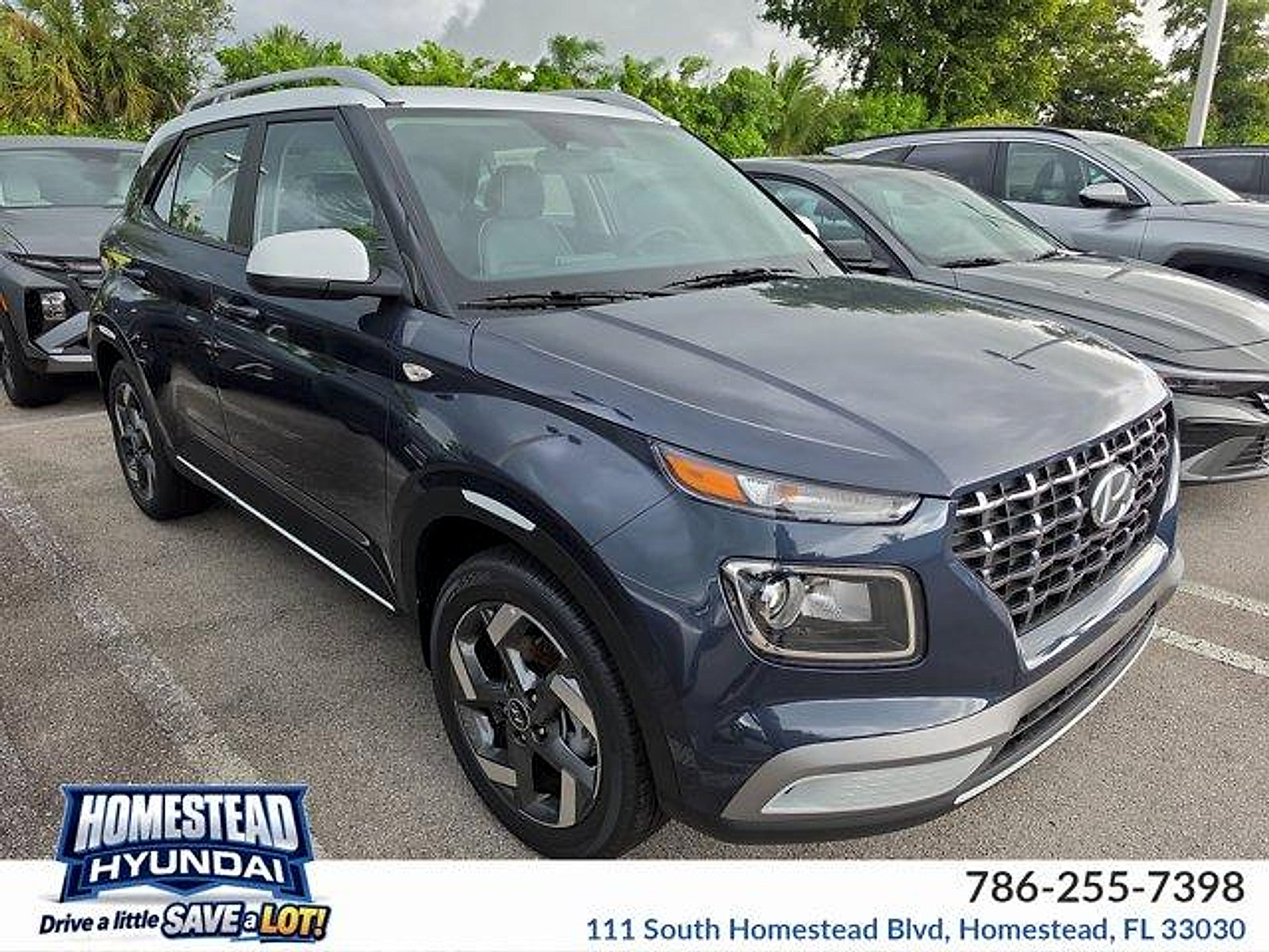 New 2026 Hyundai Venue SEL FWD image 1