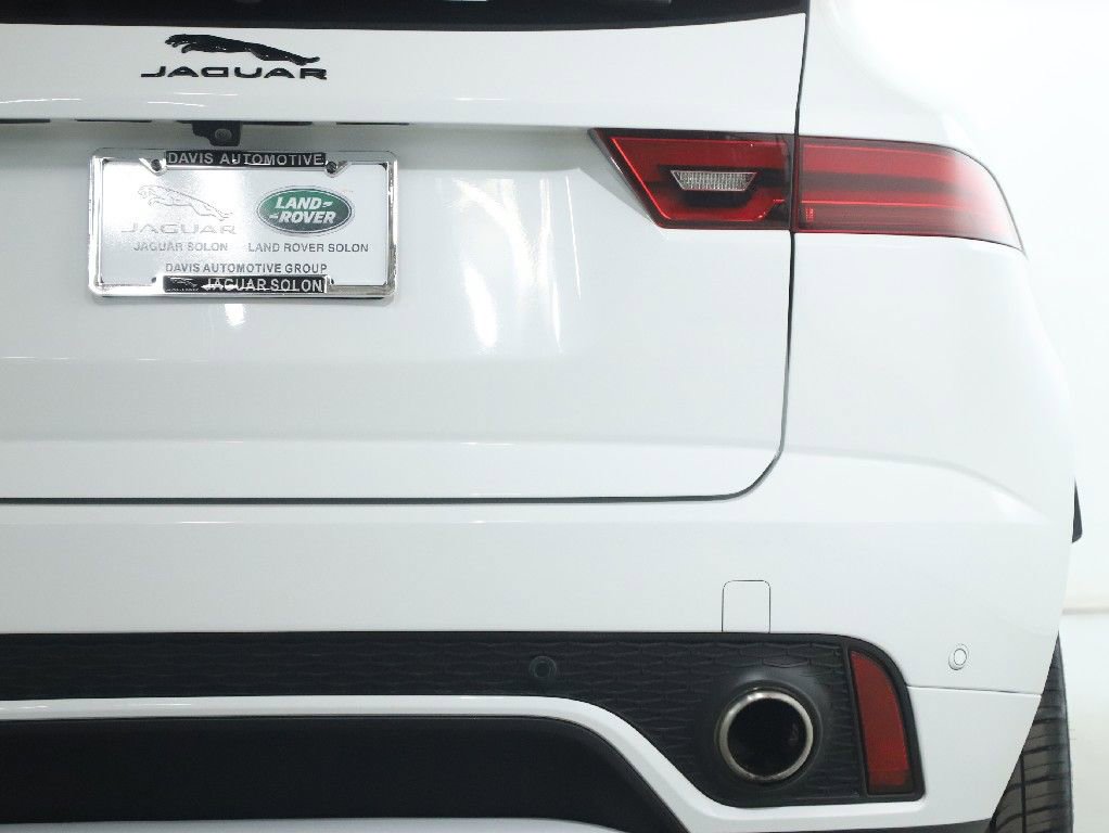 Certified 2024 Jaguar E-PACE R-Dynamic SE image 44