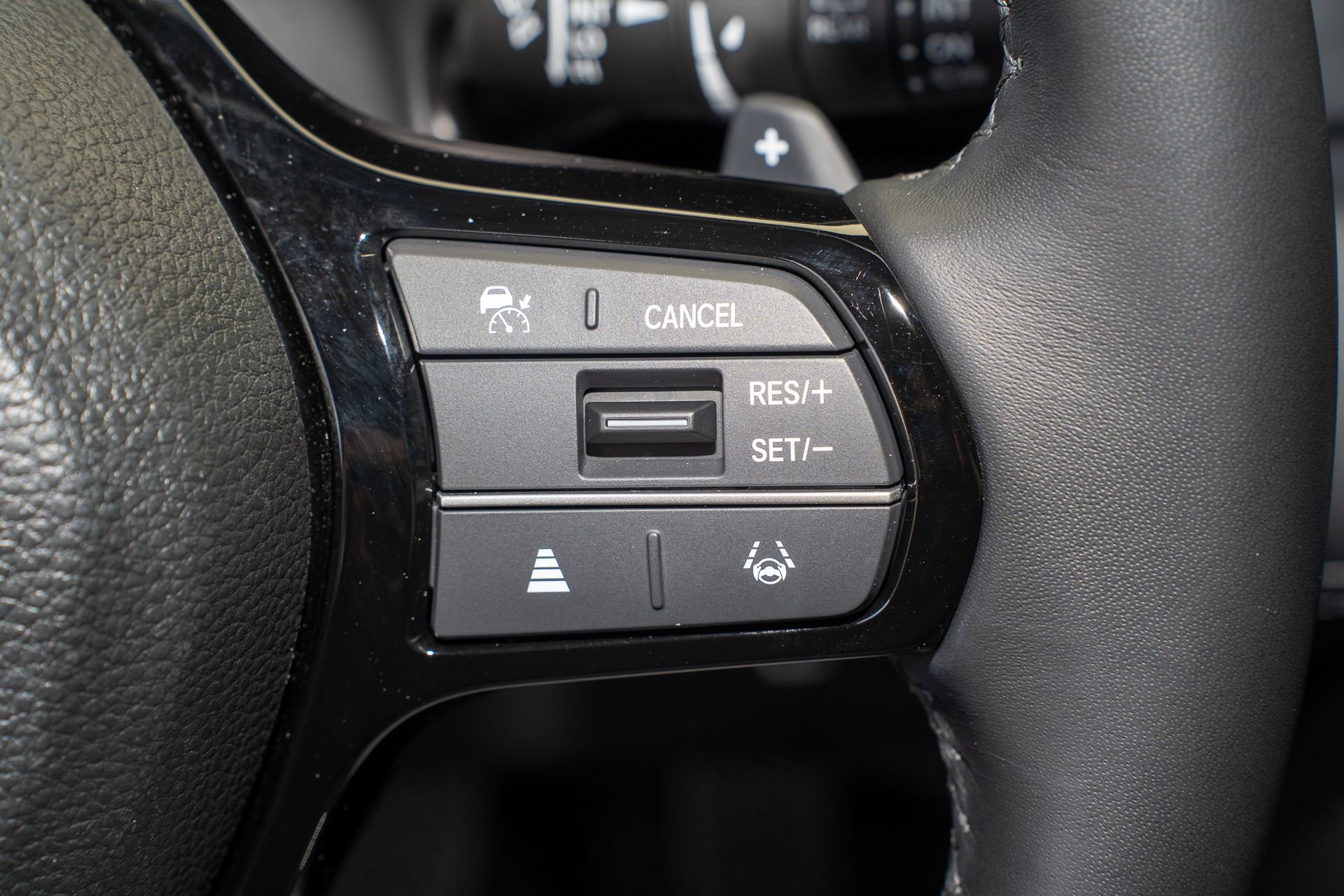 Certified 2025 Honda Pilot Touring image 35