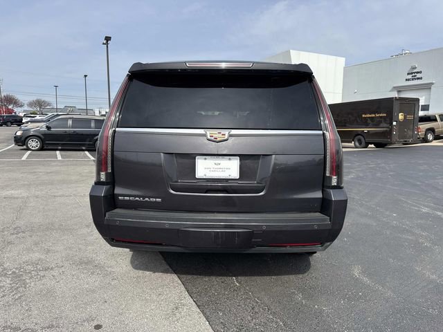 Used 2015 Cadillac Escalade ESV Luxury image 3