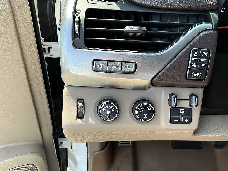 Used 2017 Chevrolet Tahoe Premier image 13