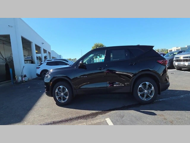 New 2026 Chevrolet Blazer LT w/ LPO, Floor Liner Package FWD image 21