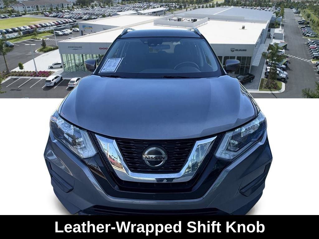 Used 2019 Nissan Rogue S w/ Special Edition Package FWD image 9
